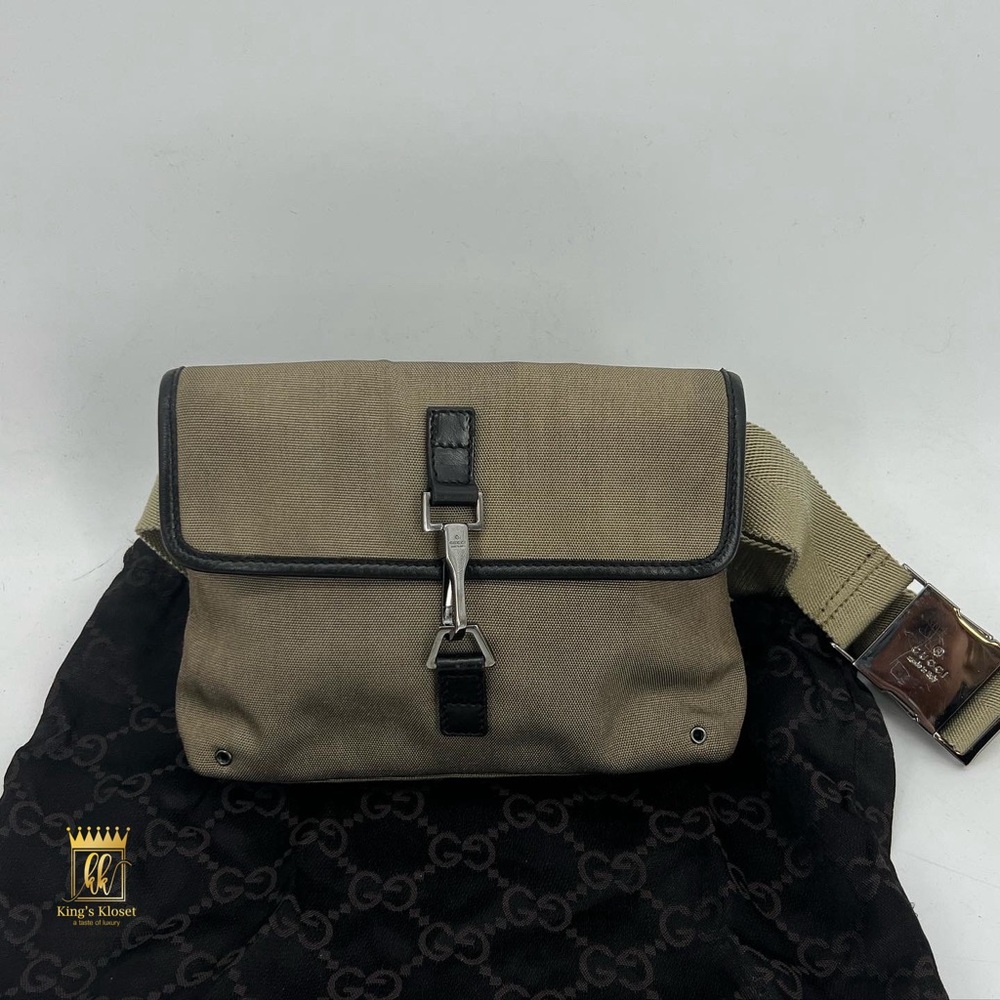 🤎SOLD🤎Gucci belt bag - Picture 2 of 14